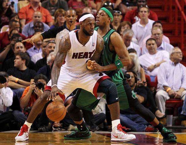 与讨论的焦 与讨论的焦