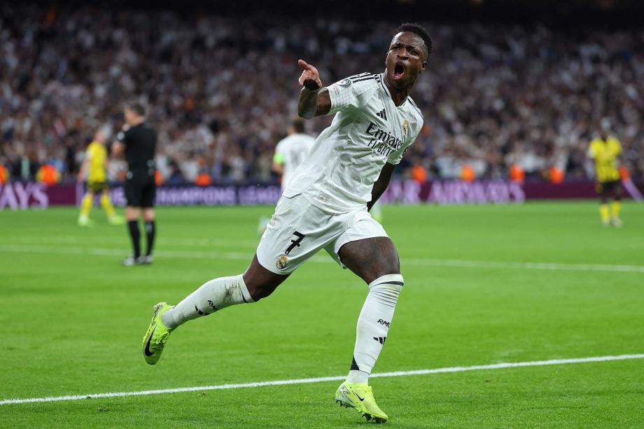 面那个人 面那个人